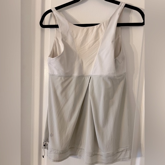 Lulu Lemon|| Tank Top Size 10 - Picture 4 of 4
